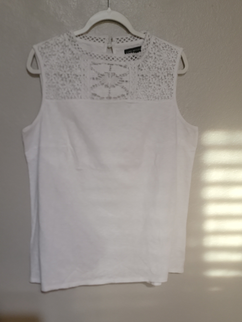 Lane Bryant White Crochet Yoke Sleeveless Camisole